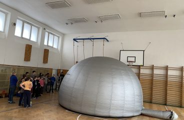 Mobilní planetárium