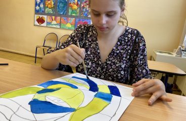 Myslíme na Ukrajinu - žáci malují