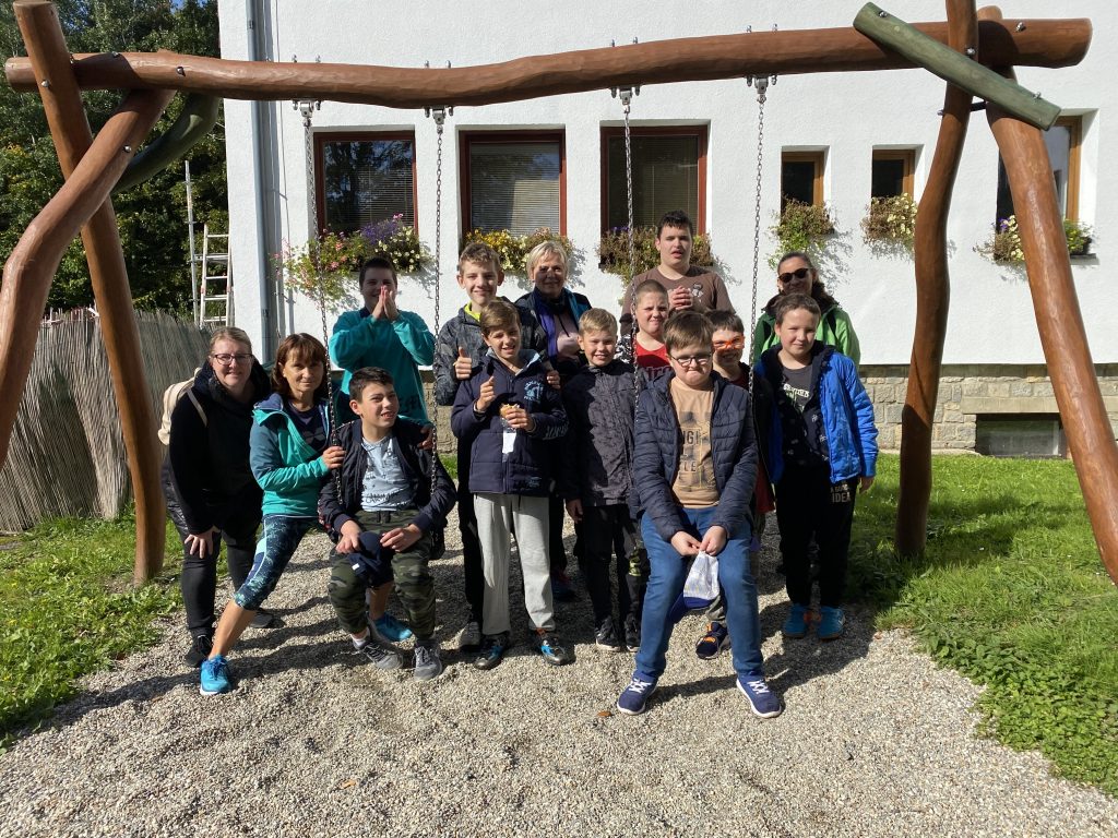 5.B a SC - Přírodovědná vycházka