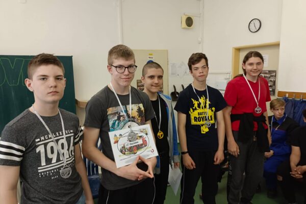 1. a 2. místo v soutěži Kutil