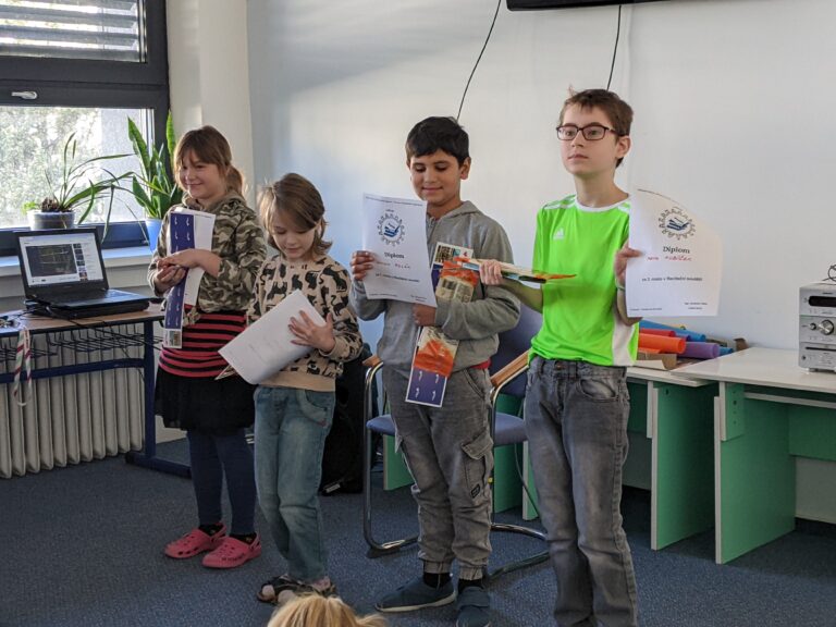 Recitátoři 4.A