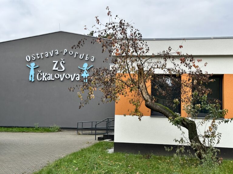 Školní budova po rekonstrukci