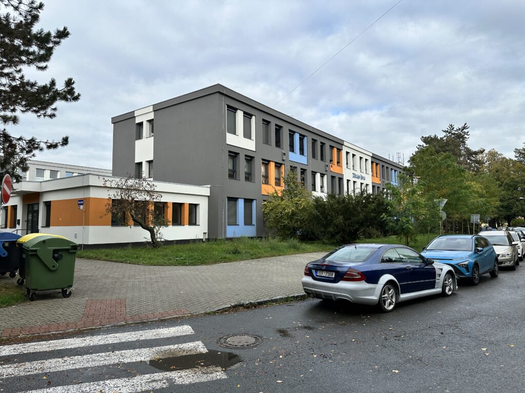 Školní budova po rekonstrukci