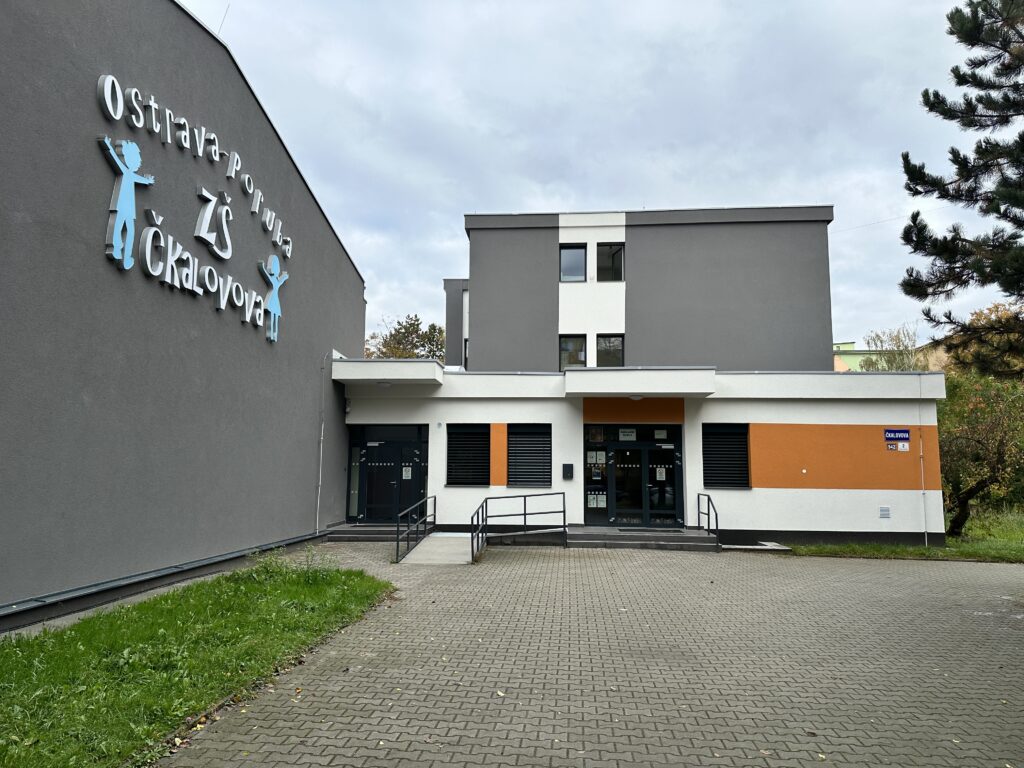 Školní budova po rekonstrukci