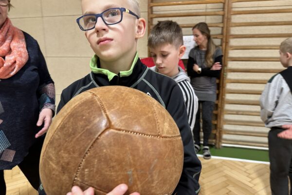 Projektový den - v tělocvičně