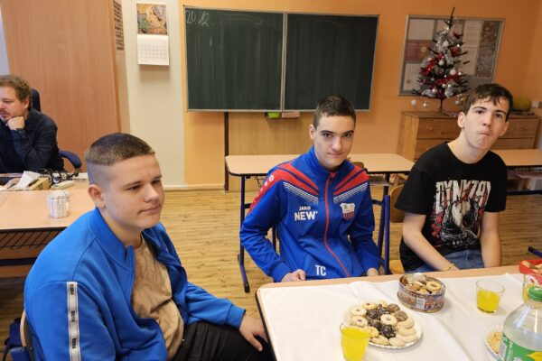 Vánoce 8.B