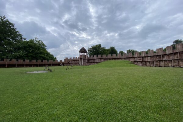 Archeopark a Rybí dům (SC)