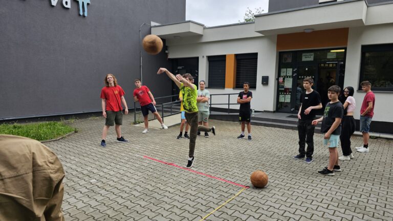 Sportovec školy