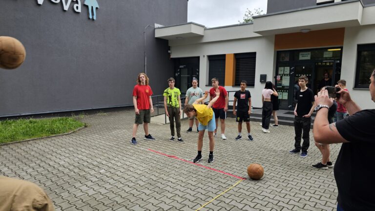 Sportovec školy