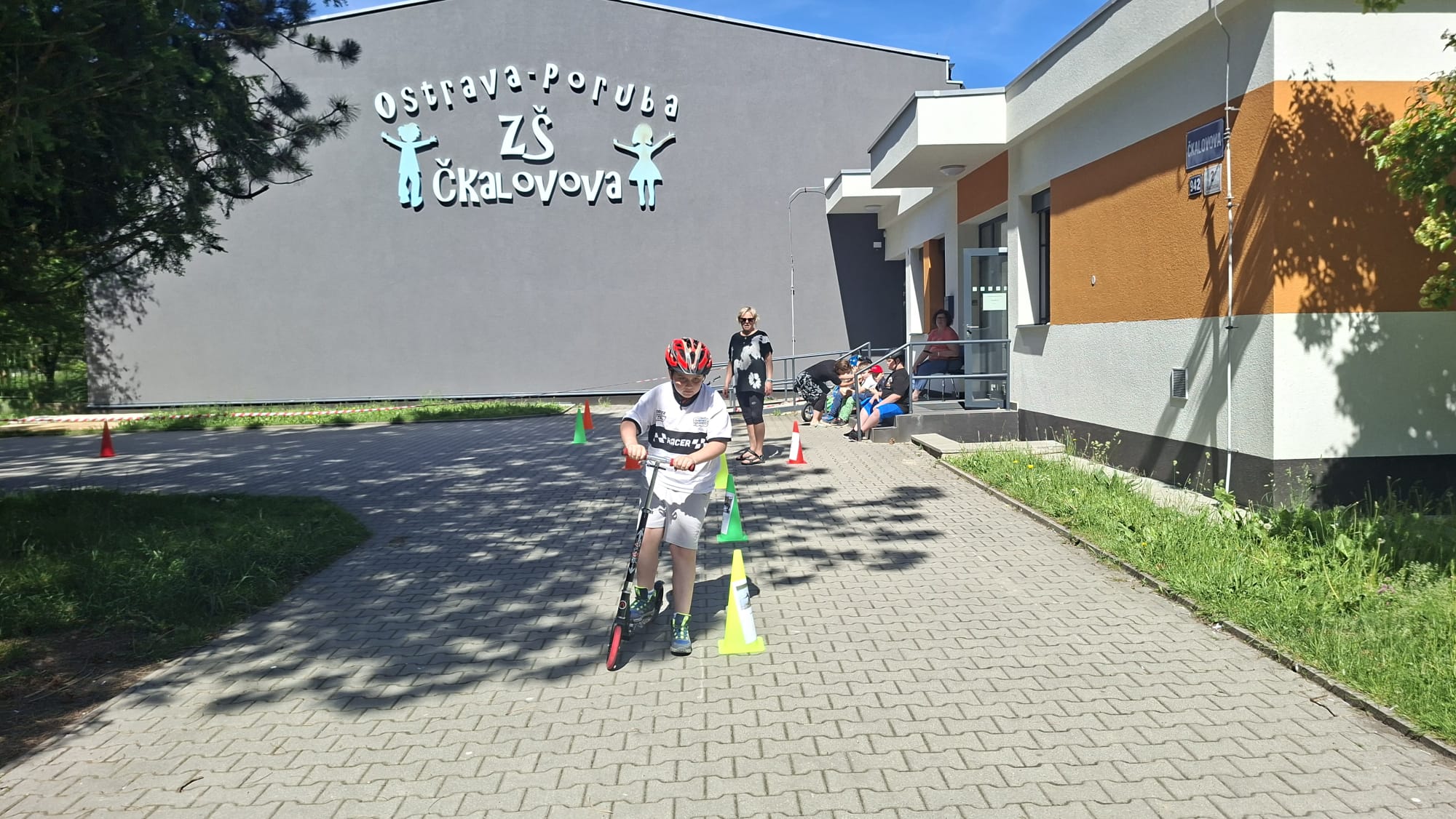 DV - jízda zručnosti - školní kolo