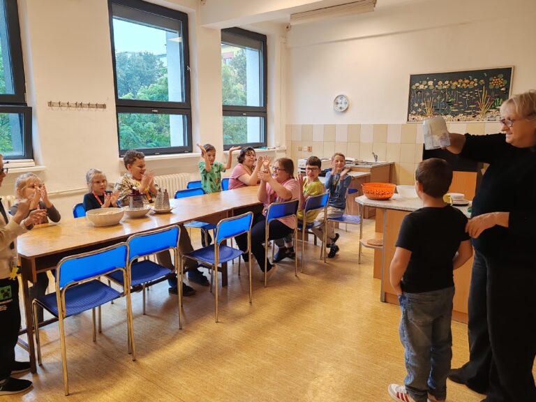 ŠD – Pečeme jablečnou buchtu