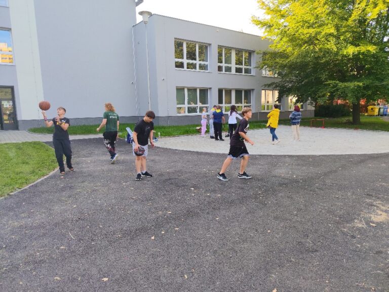 Sportovní dopoledne na ZŠ U Haldy