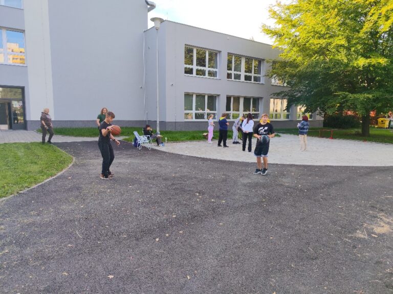 Sportovní dopoledne na ZŠ U Haldy